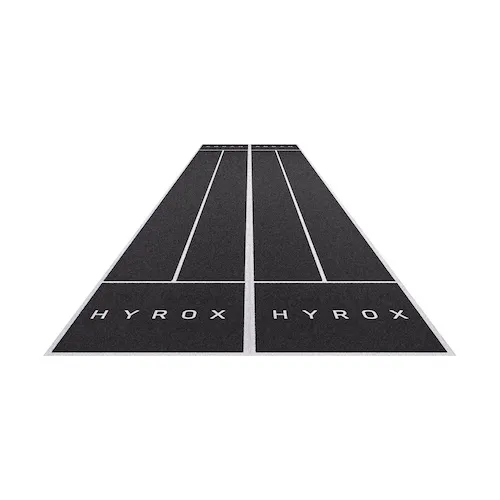Temporary preview of a turf lane with start arrows and markings.
